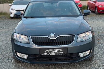 Skoda Octavia 133.789 km 12.700 € Ober Mörlen 61239