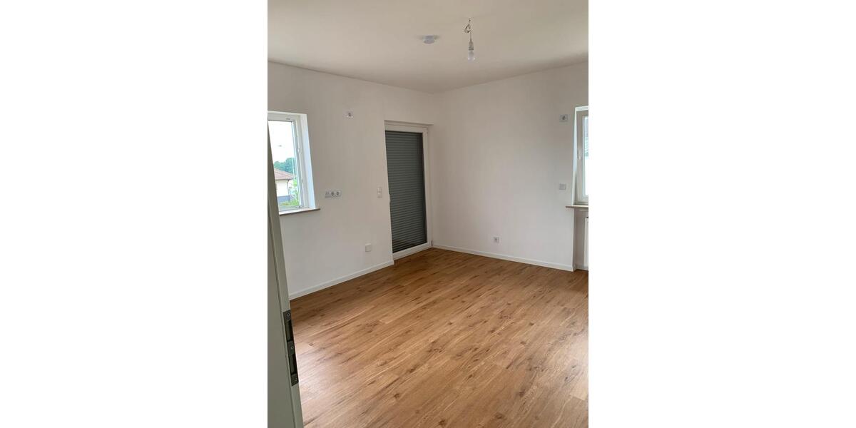 Schönes lichtdurchflutetes Einfamilienhaus zu vermieten 7 zimmer