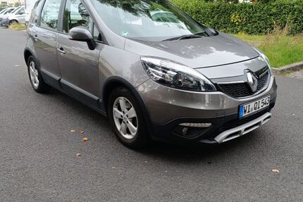 Renault Scenic 153.000 km 5.400 € Wiesbaden 65203
