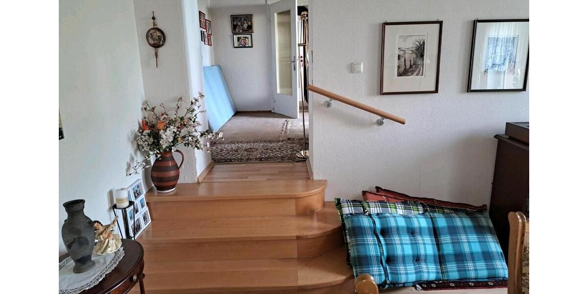 Einfamilienhaus Freigericht - 8 Zimmer, 200 m&sup2;, 460.000&euro; | Angebot:26592271