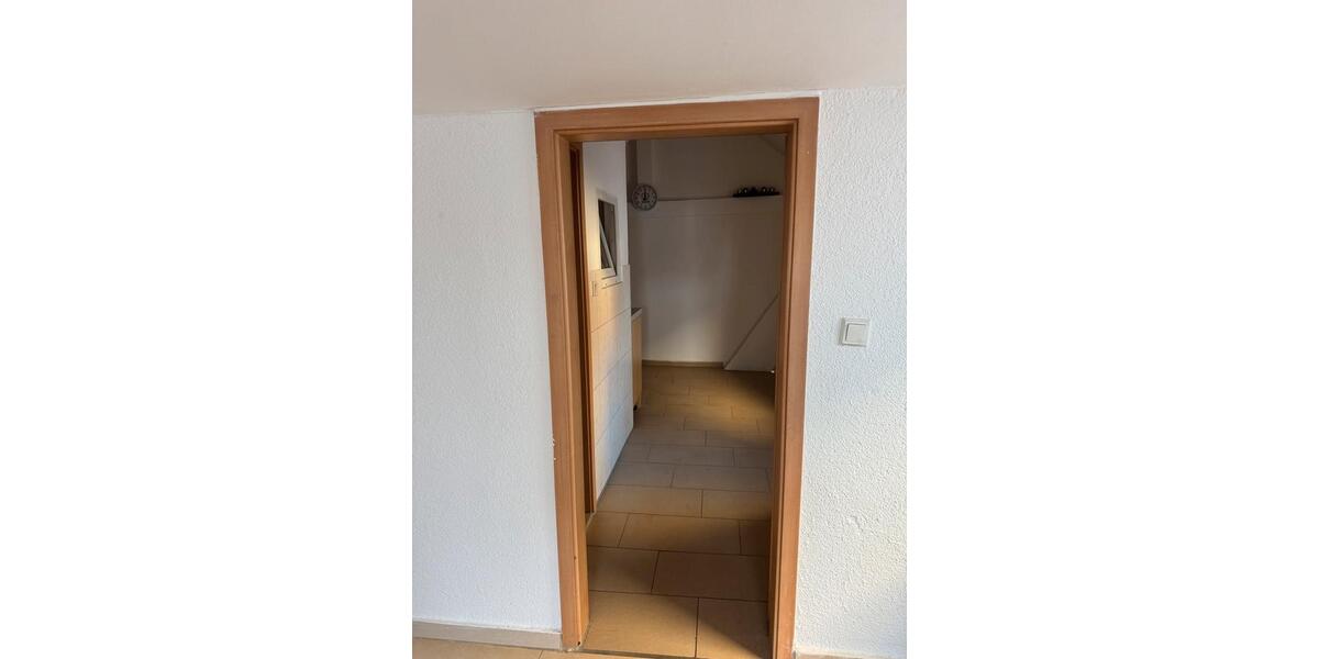 Einzimmerwohnung in Roßdorf (64380) zu vermieten 670€Warm 1 zimmer