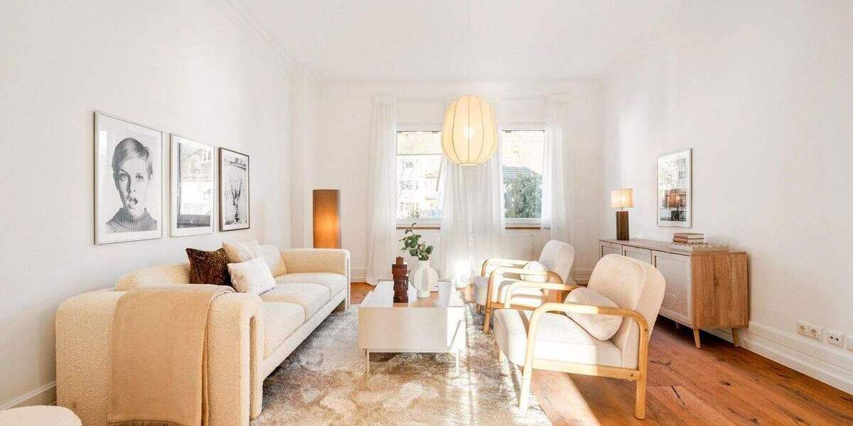 Exklusive 4-Zi.-Altbauwohnung in Königstein - Park, Bach & Burgblick 4 zimmer