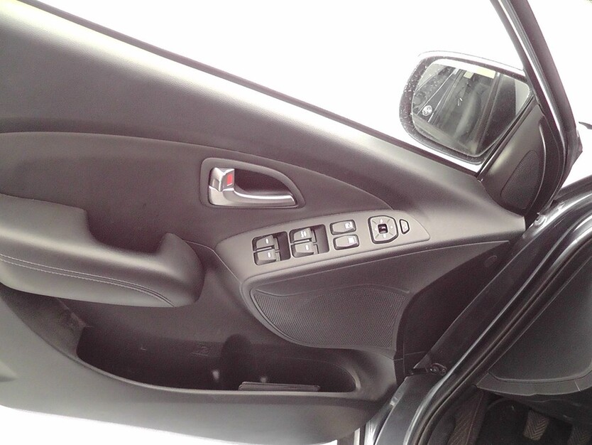 Hyundai IX35LM 129.000 km 8.500 € Friedrichsdorf 61381