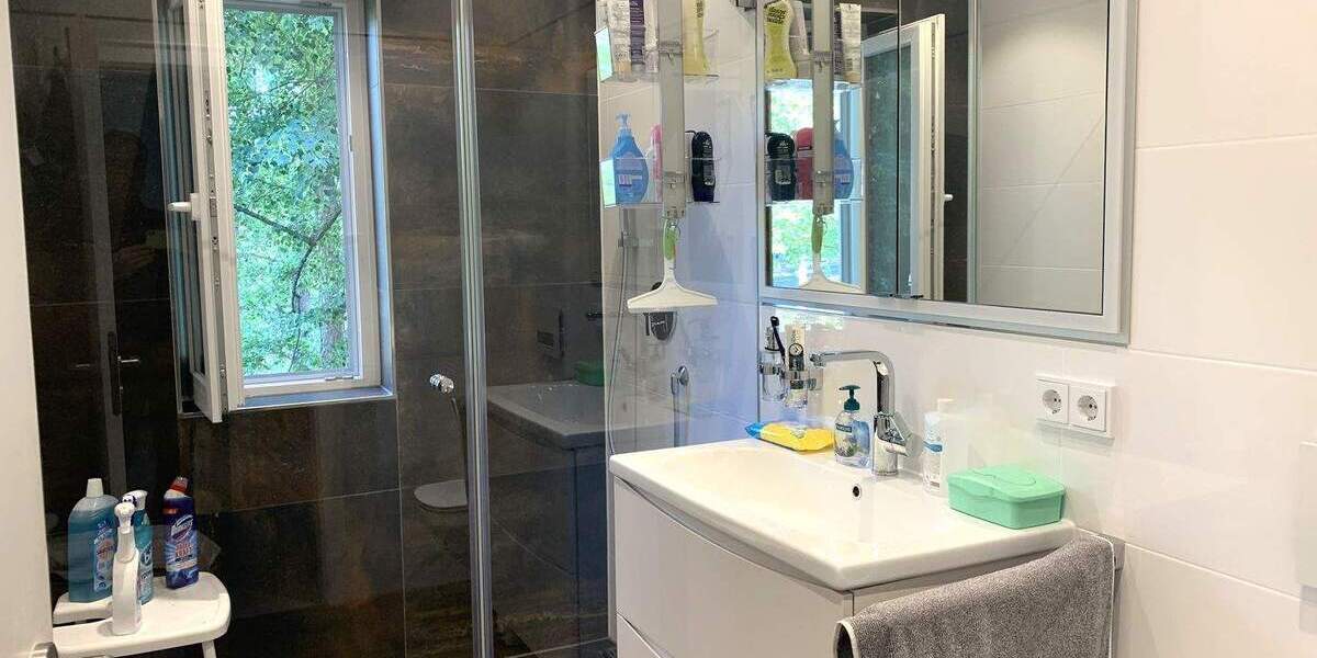 Etagenwohnung Bad Homburg vor der Höhe Dornholzhausen - 4 Zimmer, 110 m&sup2;, 550.000&euro; | Angebot:25772855