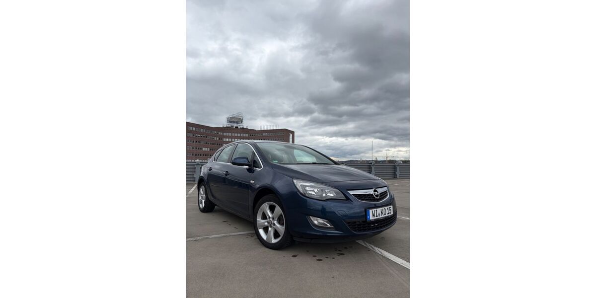 Opel Astra 131.000 km 4.900 &euro; Weiterstadt 64331