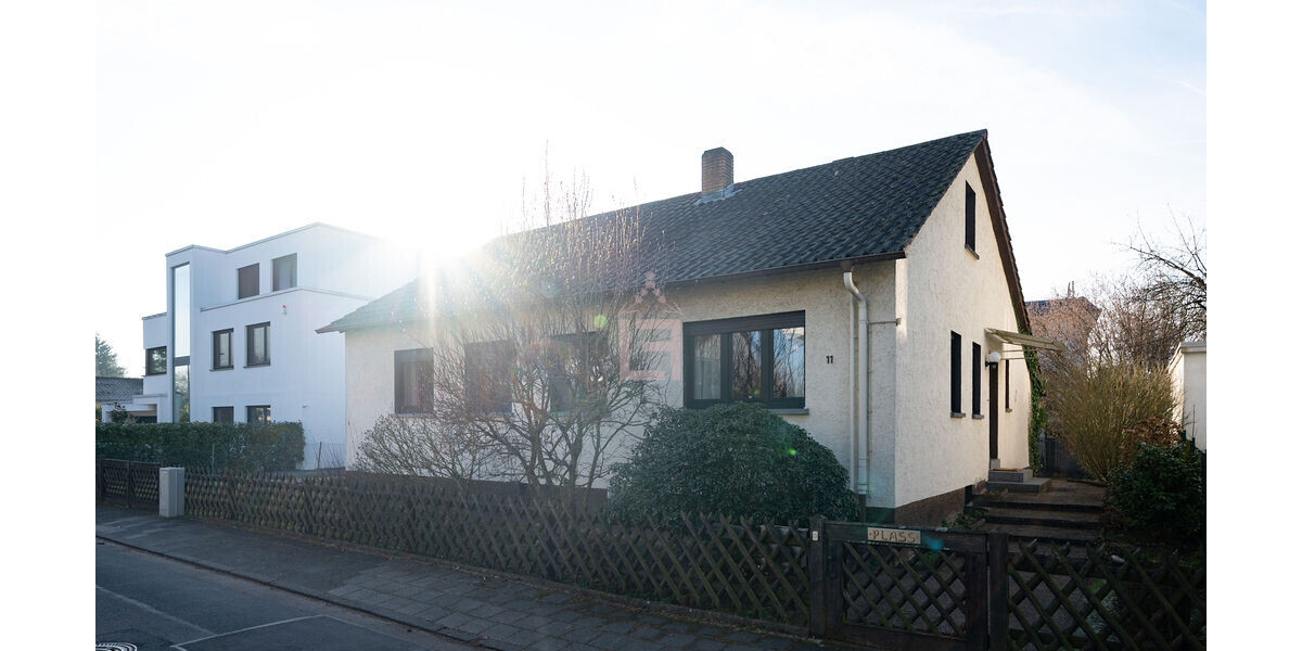 Start ins Familienglück! Einfamilienhaus mit Entwicklungspotential in bevorzugter Premiumlage! - Einfamilienhaus Dreieich / Buchschlag Buchschlag | Angebot:27280747