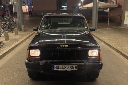 Jeep Grand Cherokee 243.525 km 13.500 € Frankfurt am Main 60529