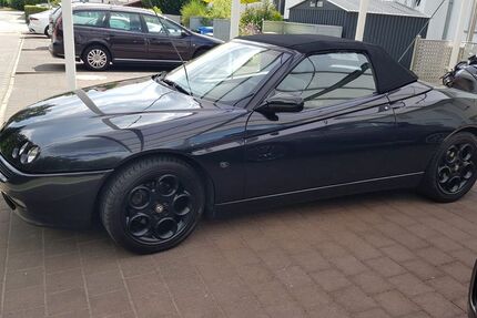 Alfa Romeo Spider 25.000 km 9.999 &euro; Weiterstadt 64331