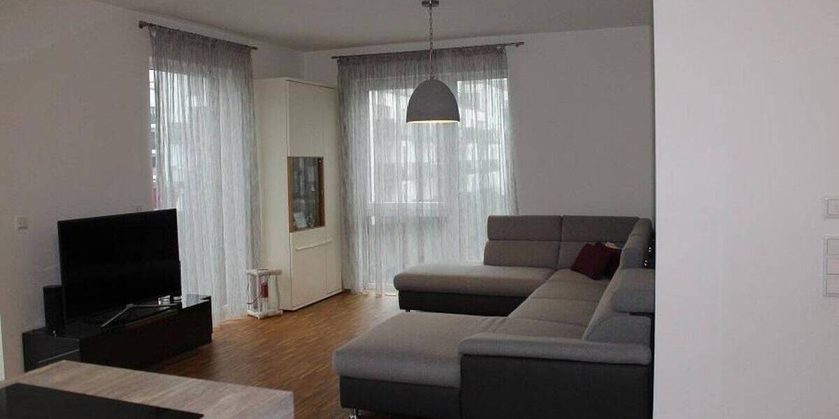 Etagenwohnung Frankfurt Gallus - 4 Zimmer, 104 m&sup2;, 1.880&euro; | Angebot:26511081