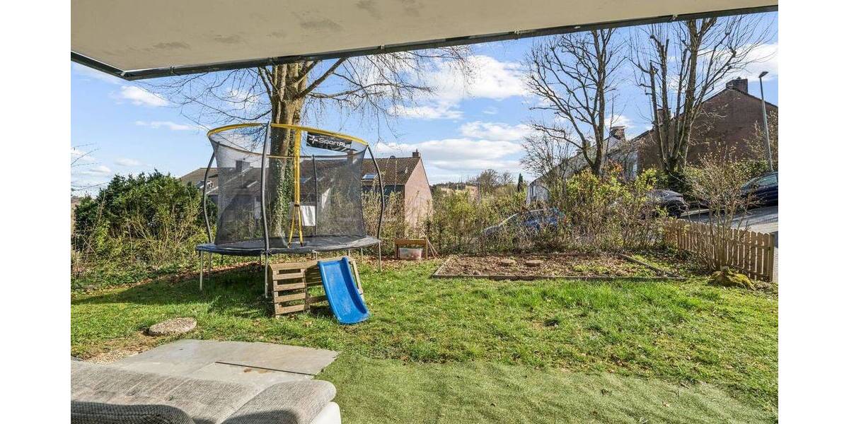 Einfamilienhaus Eppstein Vockenhausen - 8 Zimmer, 250 m&sup2;, 749.000&euro; | Angebot:26094118