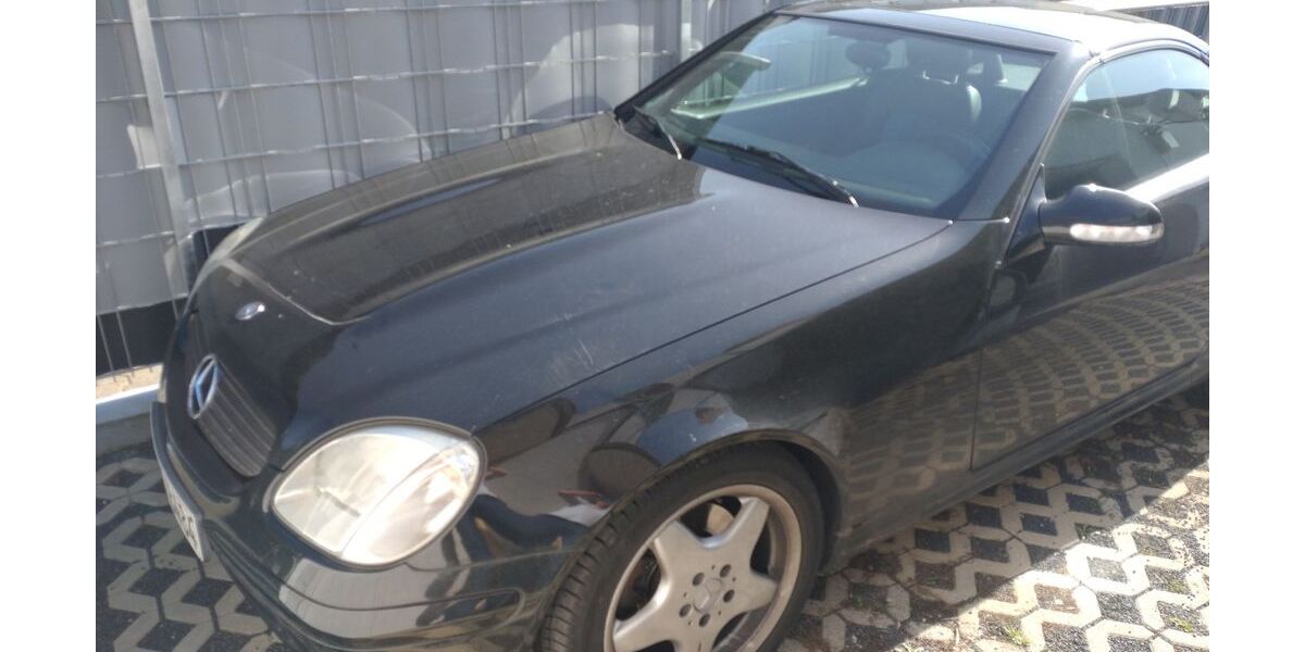 Mercedes-Benz SLK 320 132.850 km 5.200 &euro; Erzhausen 64390