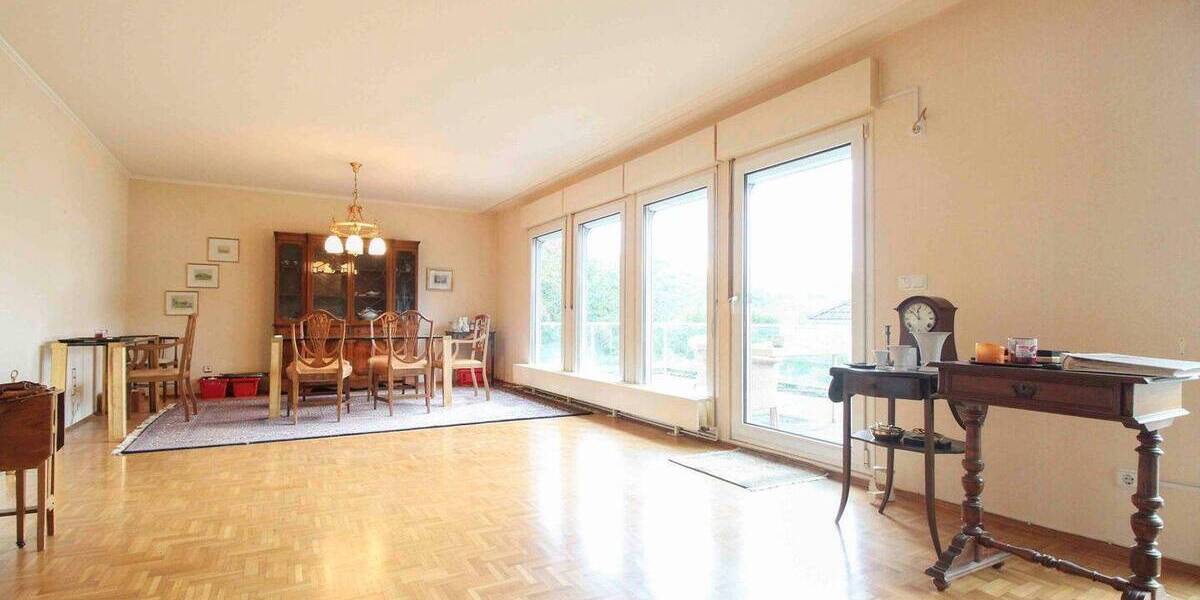 Einfamilienhaus Eppstein Ehlhalten - 6 Zimmer, 218 m&sup2;, 479.000&euro; | Angebot:26259289