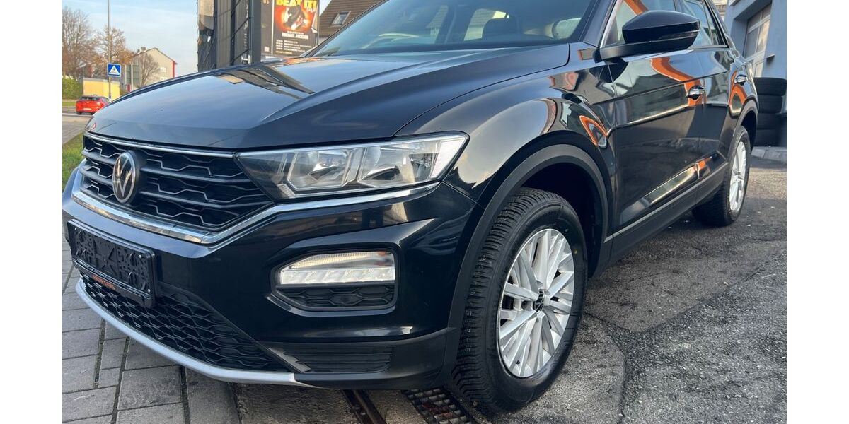 VW T-Roc 141.000 km 16.690 &euro; Bad Vilbel - Frankfurt am Main 61118