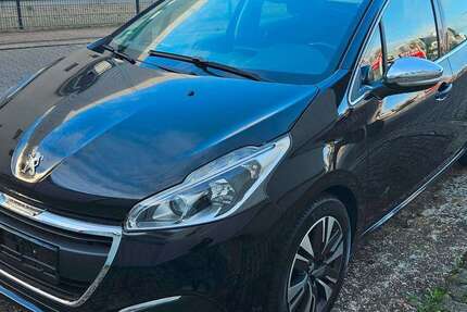 Peugeot 208 108.000 km 7.500 € Frankfurt Am Main 65933