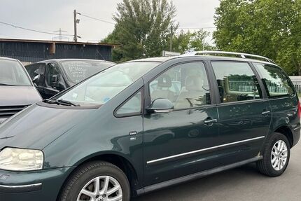 VW Sharan