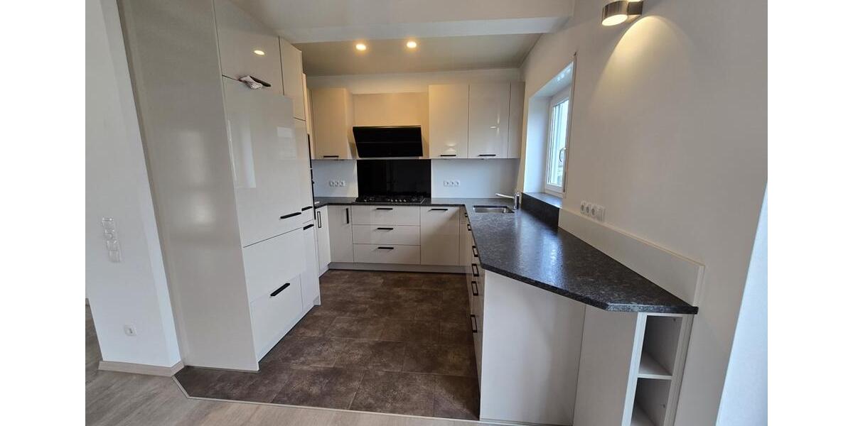 Maisonettenwohnung Raunheim - 5 Zimmer, 159 m&sup2;, 1.800&euro; | Angebot:26060130