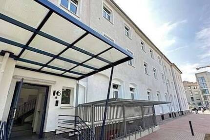 Schöne Büroetage ca. 170m² nähe Messe zum schmalen Preis! zimmer