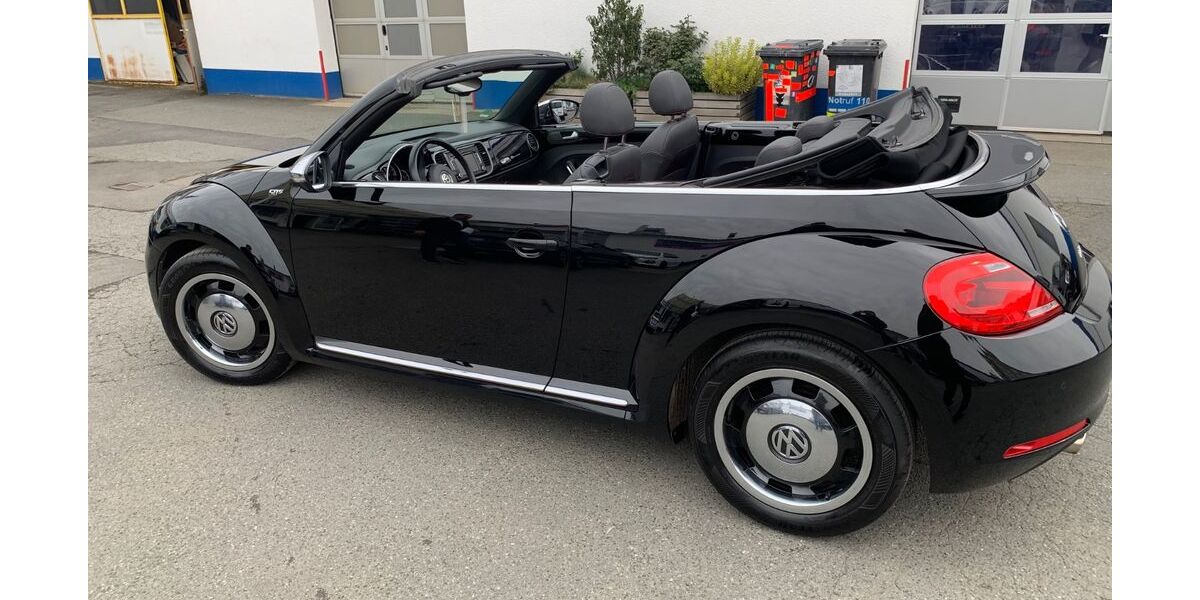 VW Beetle 97.500 km 13.900 &euro; Schöneck 61137
