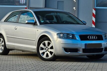 Audi A3 220.000 km 2.480 &euro; Friedrichsdorf (10 Min. nördlich von Frankfurt/M) 61381