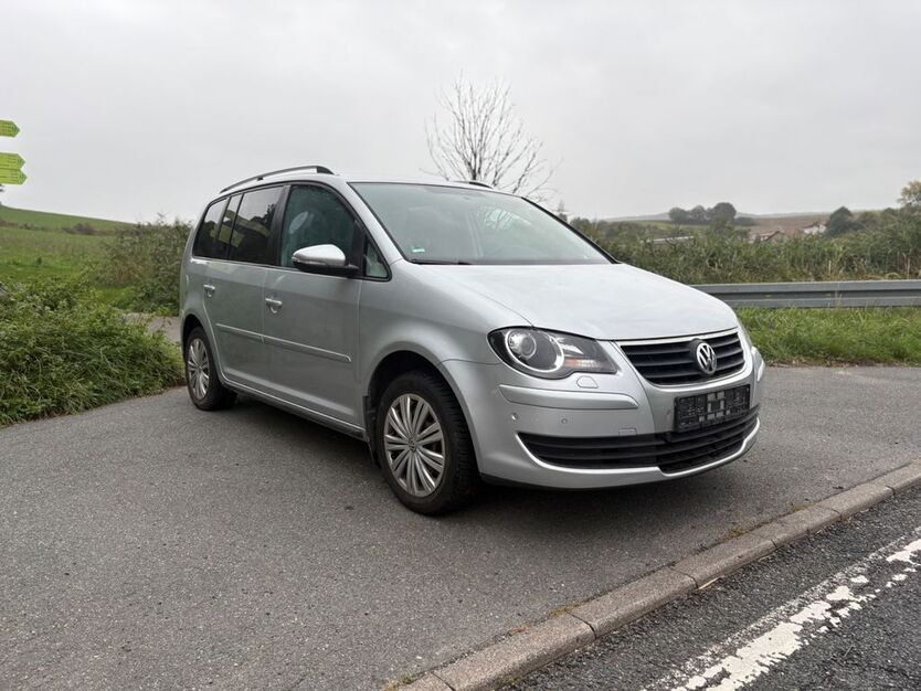 VW Touran 149.952 km 3.600 € Dieburg 64807