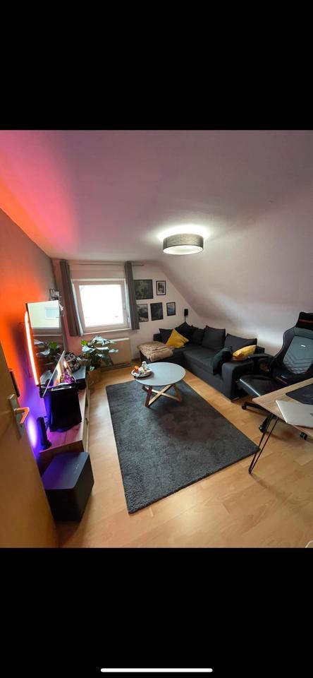 2,5 Dachgeschoss Wohnung in Bruchköbel zu vermieten