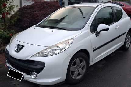 Peugeot 207 94.500 km 4.500 &euro; Kelkheim (Taunus) 65779