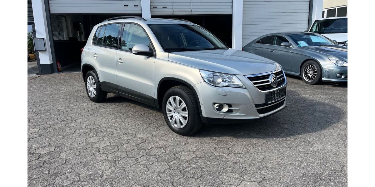 VW Tiguan 213.000 km 5.900 &euro; Hanau-Kleinauheim 63456