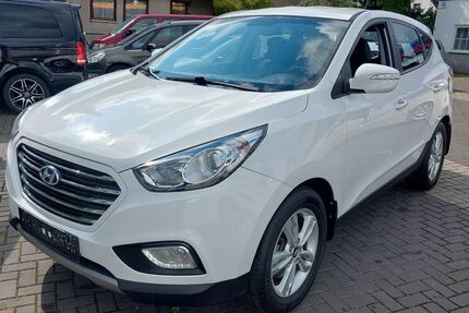 Hyundai TUCSON 21.000 km 9.900 € Frankfurt 60388