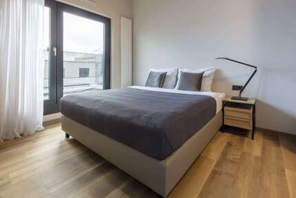 Wohnung zum Mieten in Frankfurt am Main 1.450 € 41.79 m²