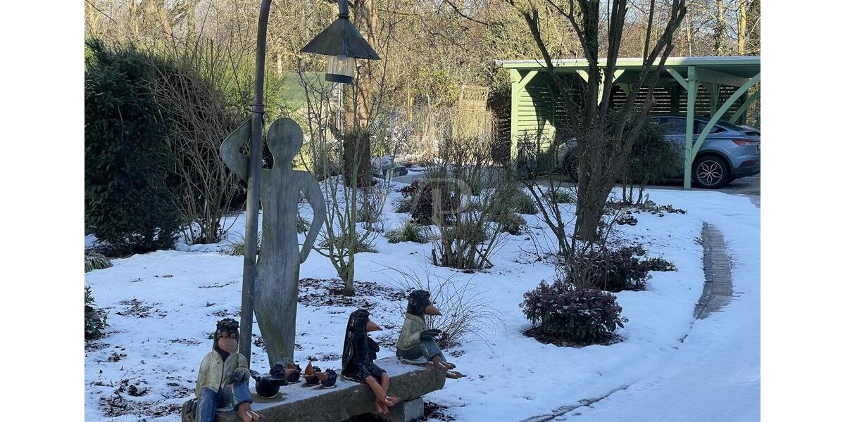 VON POLL BAD HOMBURG: Erstbezug, direkt am Kirdorfer Feld: die ideale Wohnung für Zwei 3.5 zimmer