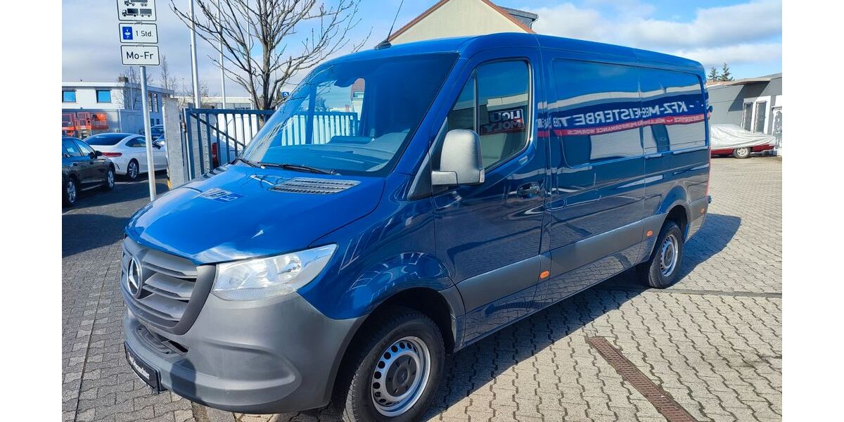 Mercedes-Benz Sprinter 179.900 km 25.950 &euro; Rüsselsheim 65428