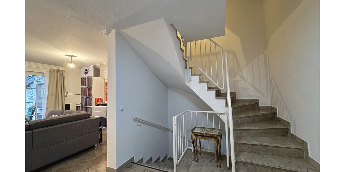 *Langenhain* Gepflegte Doppelhaushälfte in ruhiger Lage mit Nähe zum Wald* - Doppelhaushälfte Hofheim | Angebot:19018645