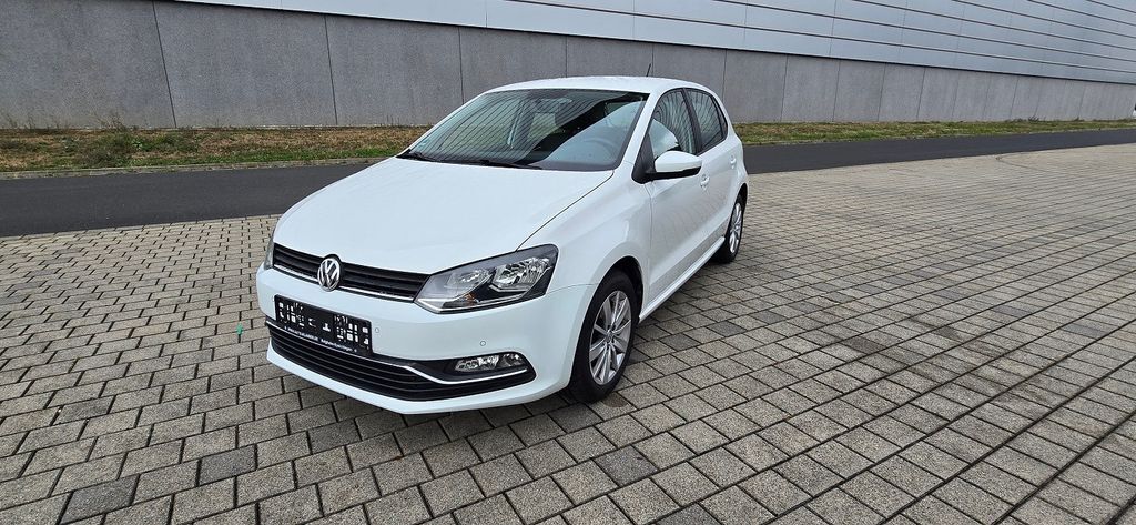 VW Polo 69.700 km 8.750 € Frankfurt/Main 65933