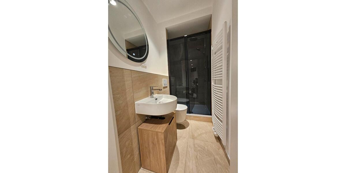 Etagenwohnung Frankfurt am Main Ostend - 6 Zimmer, 120 m&sup2;, 560&euro; | Angebot:26196685