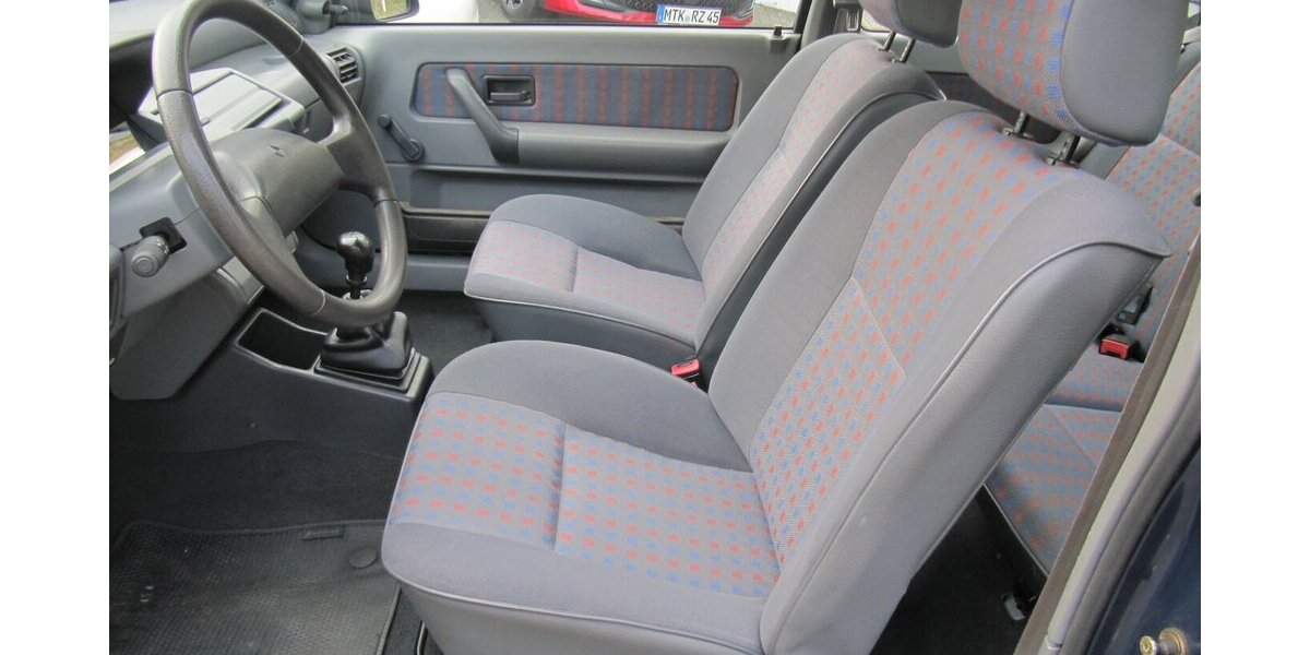 Renault Clio 1.2 RN++ Garagenfund ++ 35 Jahe jung ++ 89.300 km 1.890 &euro; Schwalbach/Taunus 65824