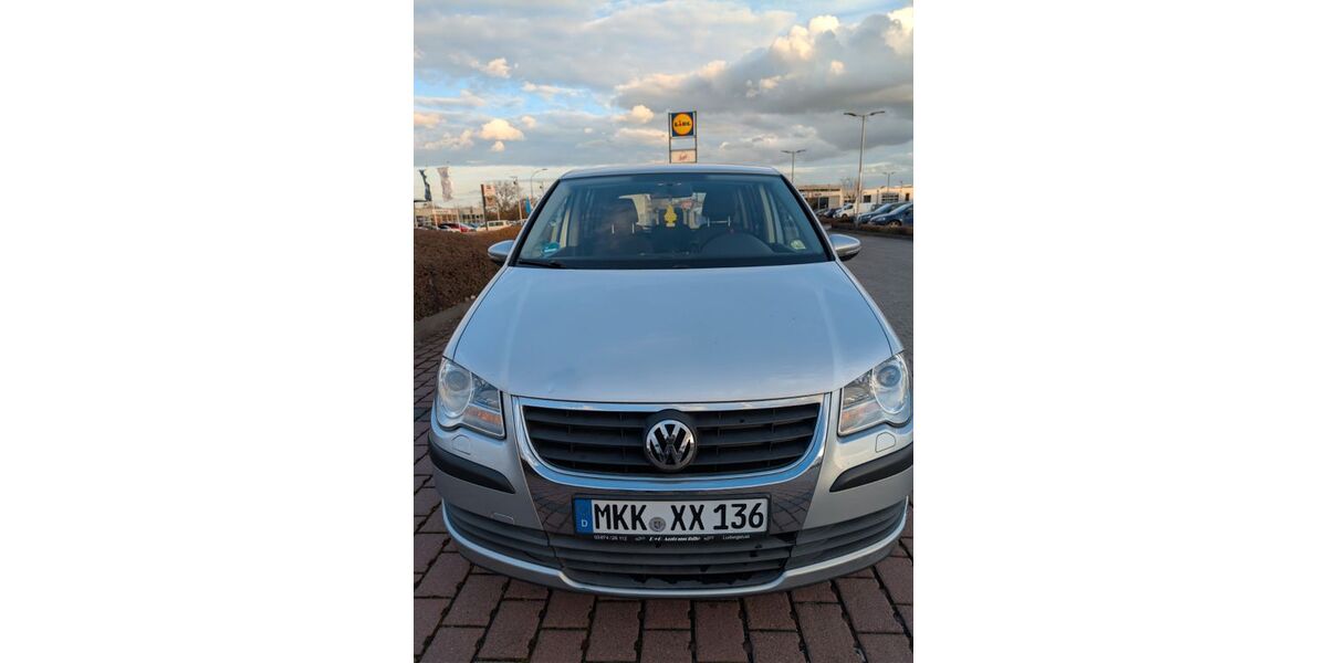 VW Touran 253.000 km 3.900 &euro; Nidderau 61130