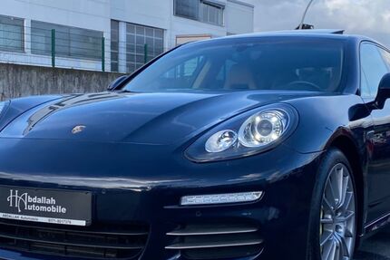 Porsche Panamera 161.000 km 32.600 € Kelkheim 65779
