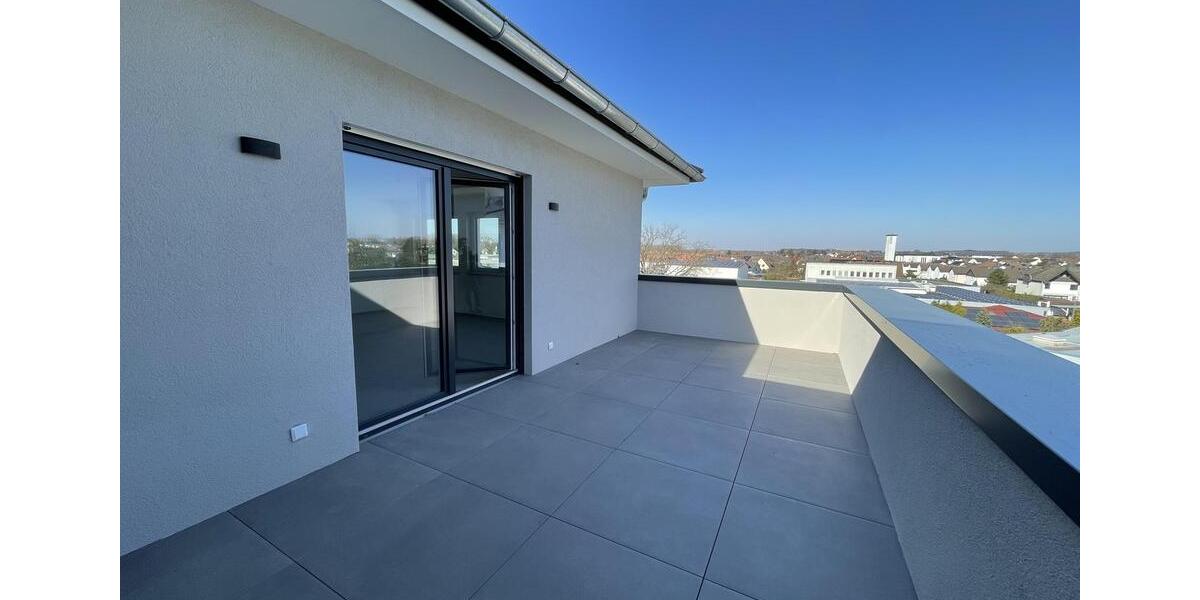 Exklusive 2-Zimmer-Wohnung mit großzügiger Dachterrasse 6 zimmer