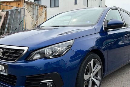 Peugeot 308 93.000 km 11.390 &euro; Egelsbach 63329