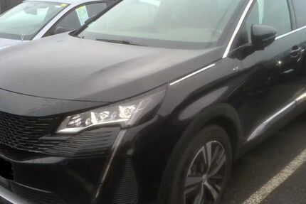 Peugeot 5008 26.431 km 24.480 € Rüsselsheim 65428