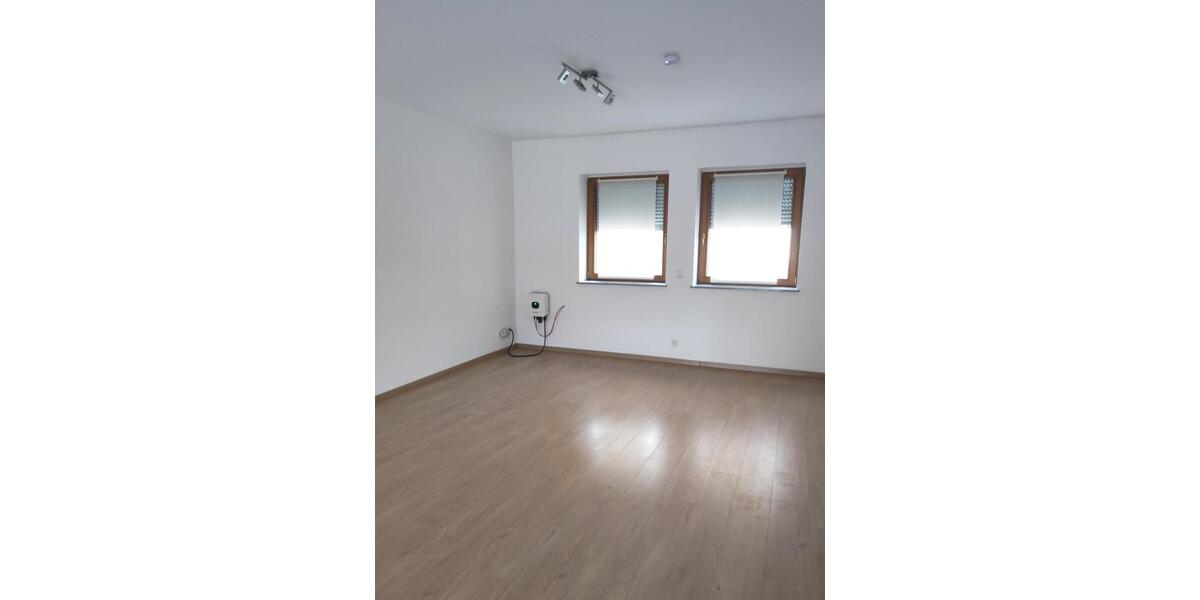 Etagenwohnung Groß-Gerau Gerau - 2 Zimmer, 80 m&sup2;, 1.125&euro; | Angebot:25364870