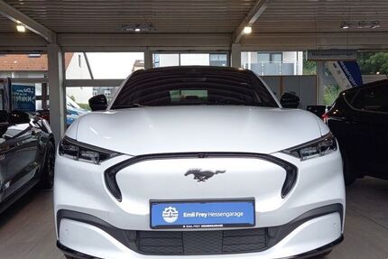 Ford Mustang Mach-E 9.300 km 40.990 &euro; Hanau 63452