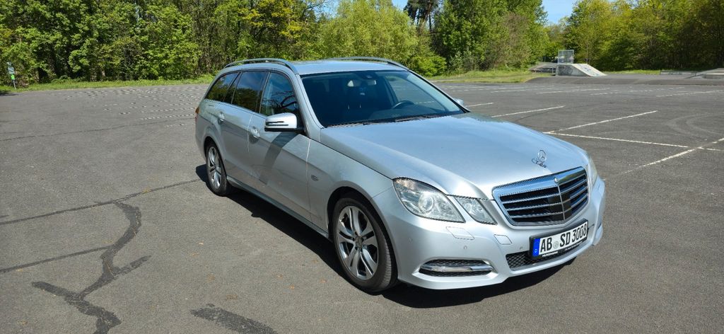 Mercedes-Benz E 350 330.000 km 9.000 &euro; Karlstein 63791