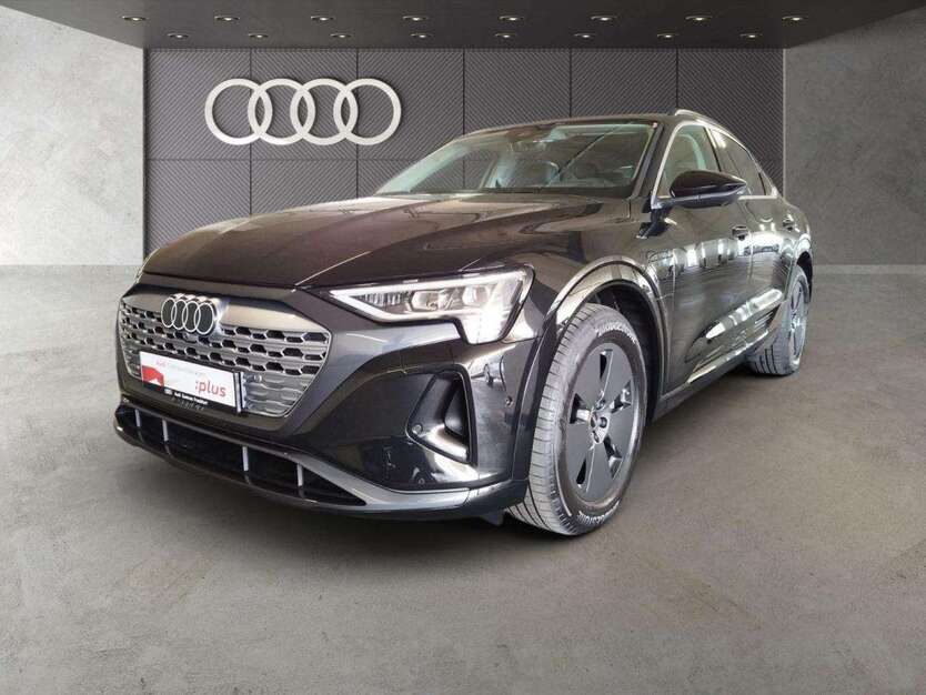 Audi Q8 12.079 km 70.131 € Frankfurt 60314