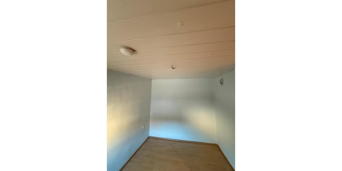 6-Zimmer Zweifamilienhaus nur 150 m zum Main – familienfreundlich 6 zimmer