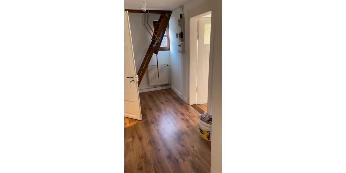 Einfamilienhaus Rosbach vor der Höhe - 3 Zimmer, 93 m&sup2;, 1.350&euro; | Angebot:26153607