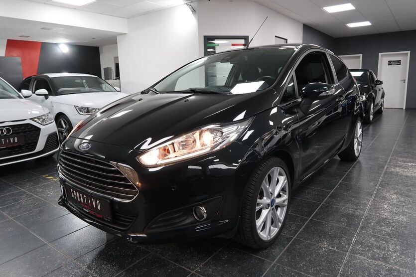 Ford Fiesta 36.740 km 9.400 € Maintal 63477