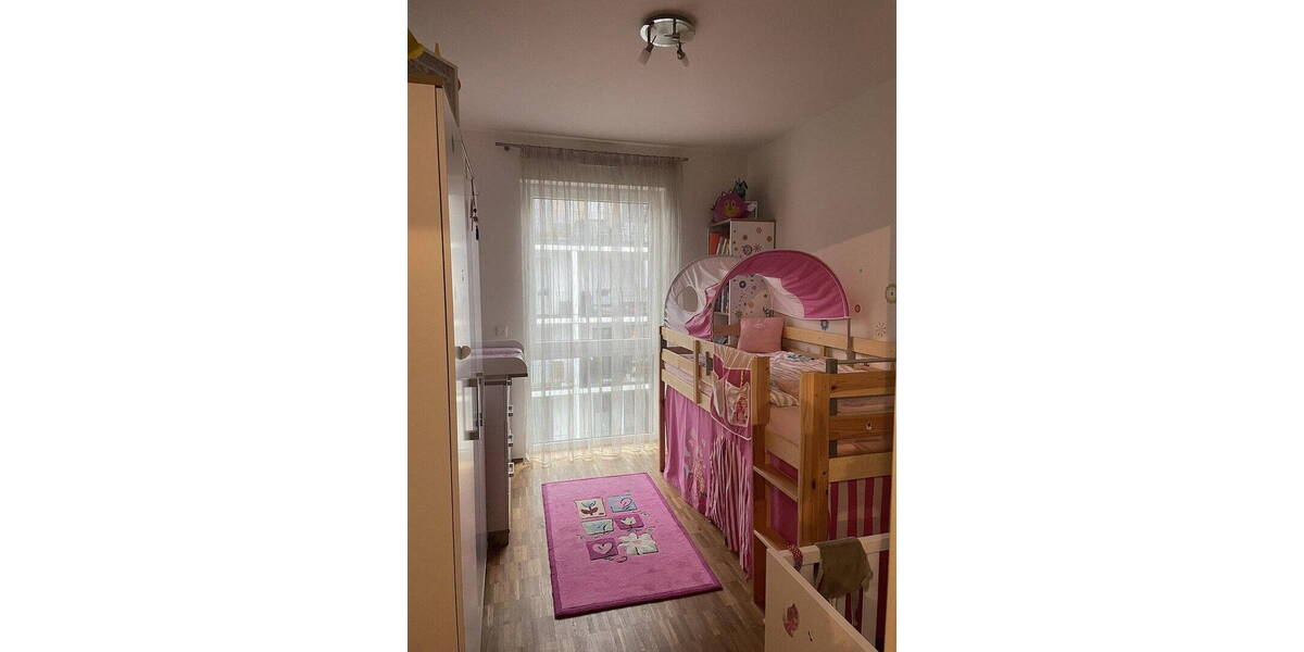 Etagenwohnung Frankfurt Gallus - 4 Zimmer, 104 m&sup2;, 1.880&euro; | Angebot:26511081