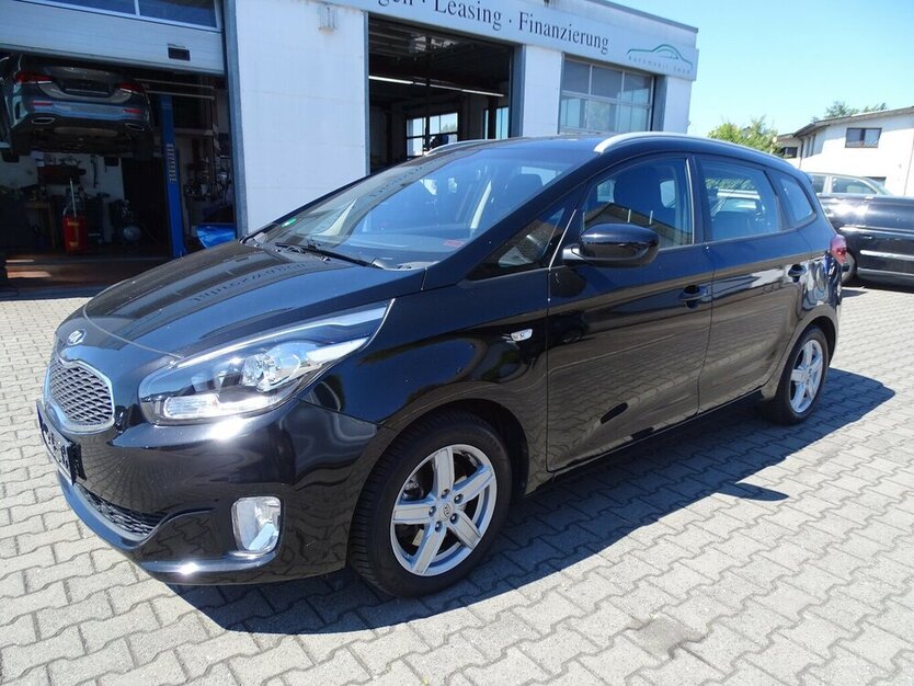 Kia Carens 1,6l Edition 7, Klima, 7-Sitzer, Sitzheizun 46.244 km 14.490 € Rodgau 63110
