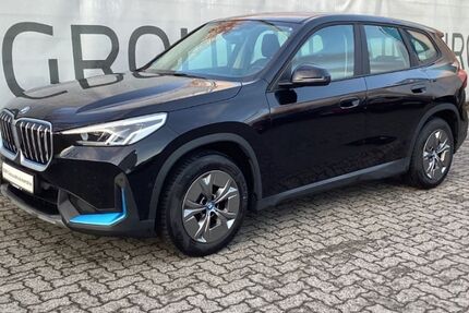 BMW iX1 41.698 km 30.677 &euro; Hainburg 63512